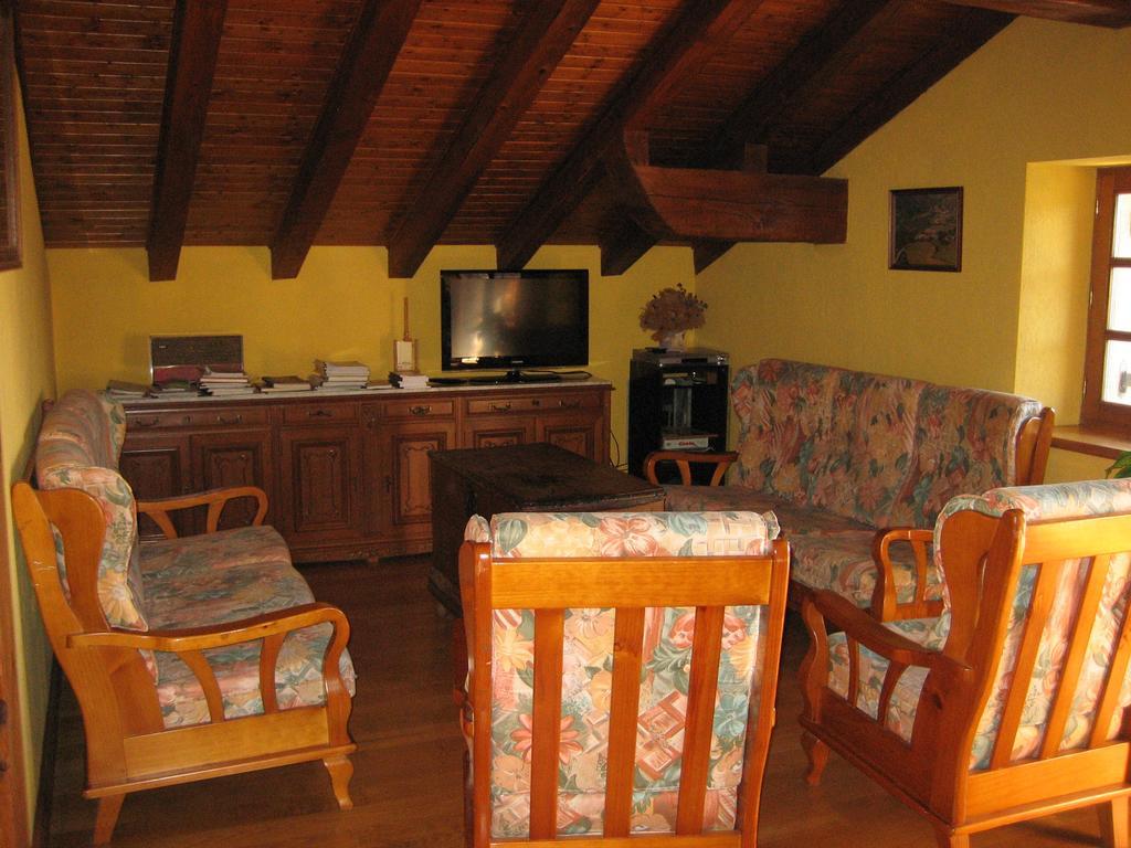 Casa Rural Parriola Villanueva de Arce Extérieur photo
