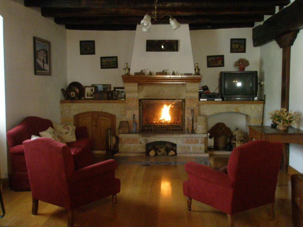 Casa Rural Parriola Villanueva de Arce Extérieur photo
